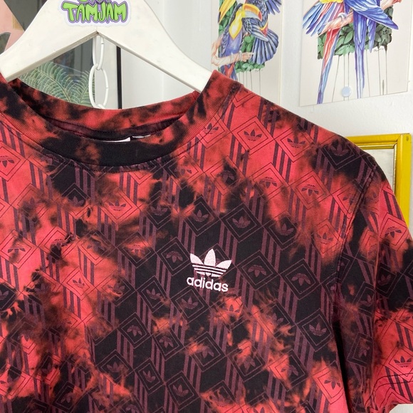 Adidas Cropped T-Shirt - Picture 2 of 8